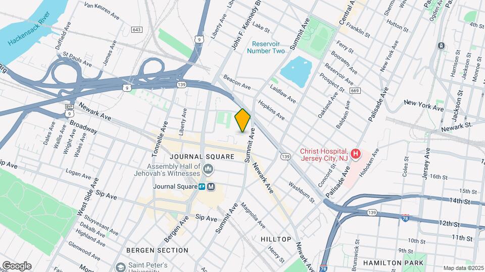 225 ST PAUL Ave Map and Location Details