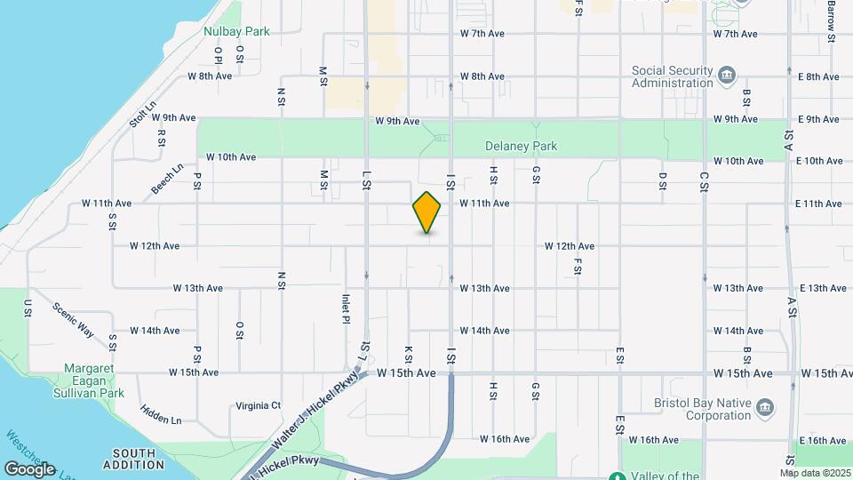 957 W 12th Ave Map and Location Details
