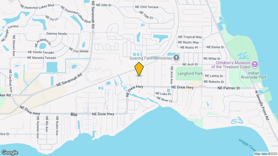 1601 NE Maureen Ct Map and Location Details