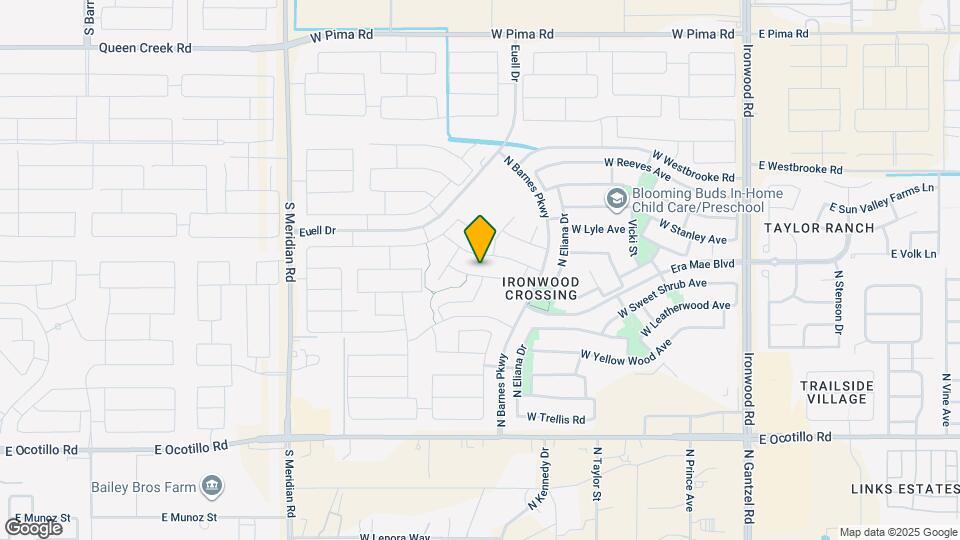 946 Basswood Ave Map and Location Details