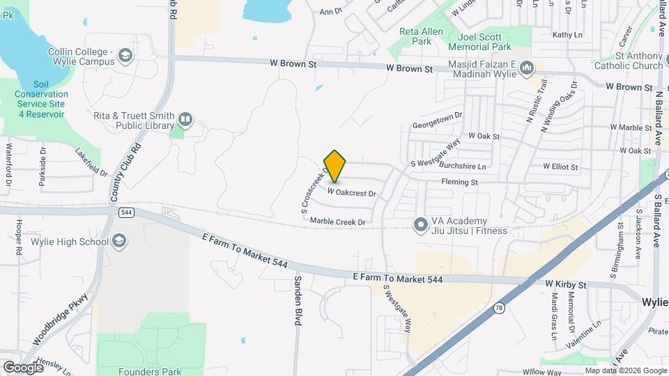 928 W Oakcrest Dr Map and Location Details