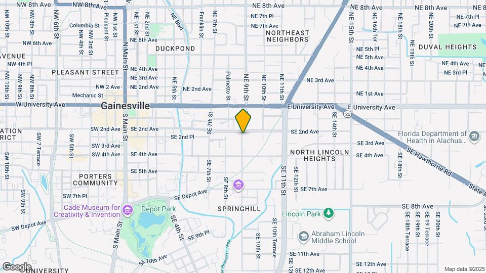 211 SE 9 St Map and Location Details