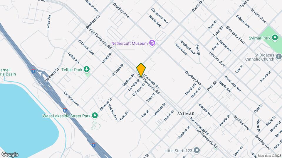 12871 San Fernando Rd Map and Location Details