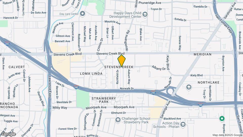 211 Greendale Way Mapa y Detalles de la Ubicación