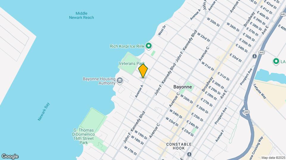 589 AVENUE A Ave Map and Location Details