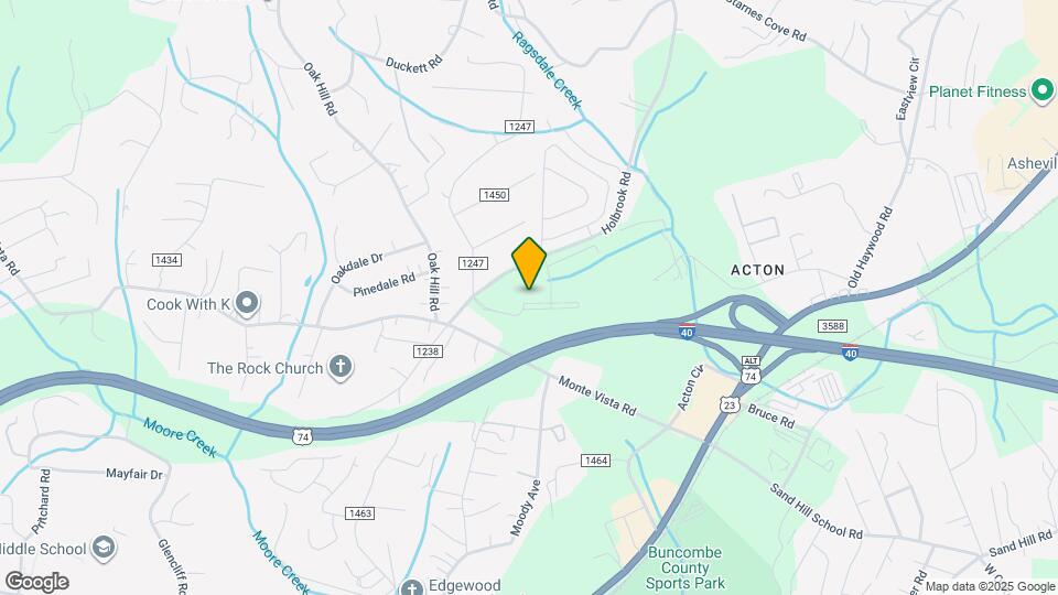 Hawthorne at Holbrook Mapa y Detalles de la Ubicación