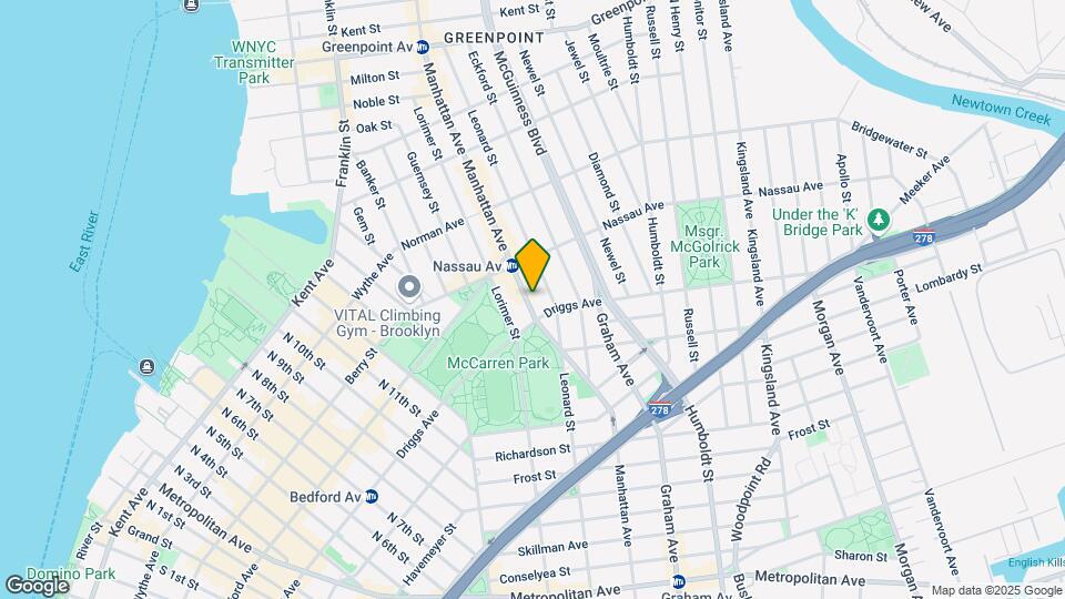 584 Manhattan Ave Mapa y Detalles de la Ubicación