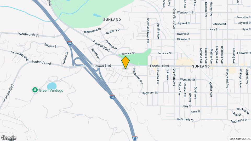 10574 Sunland Blvd Map and Location Details