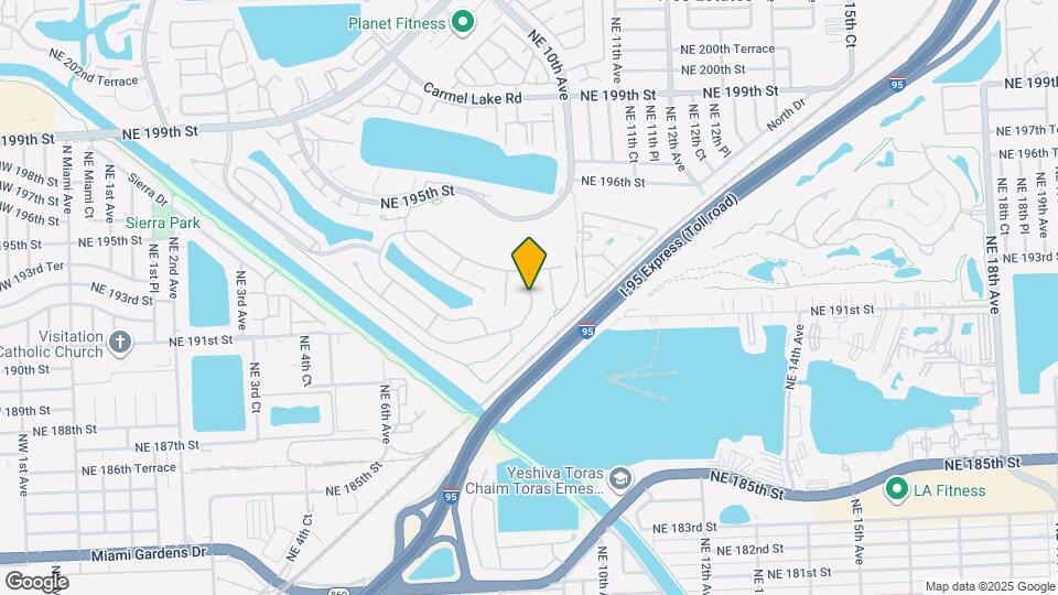 927 N E St Map and Location Details