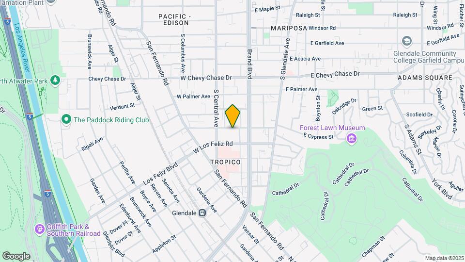 128 W Cypress St Map and Location Details