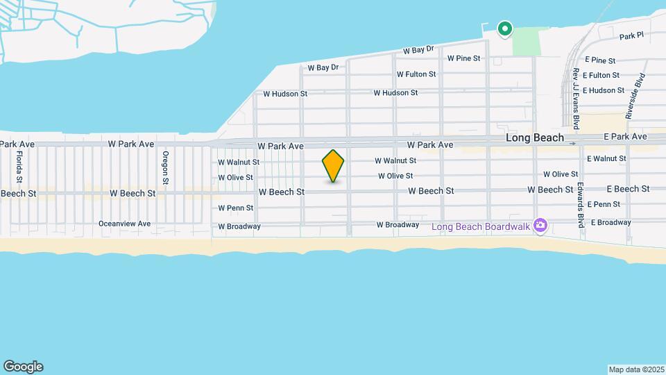523 W Beech St Map and Location Details