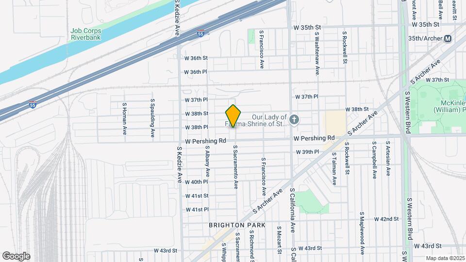 3836 S Sacramento Ave Map and Location Details