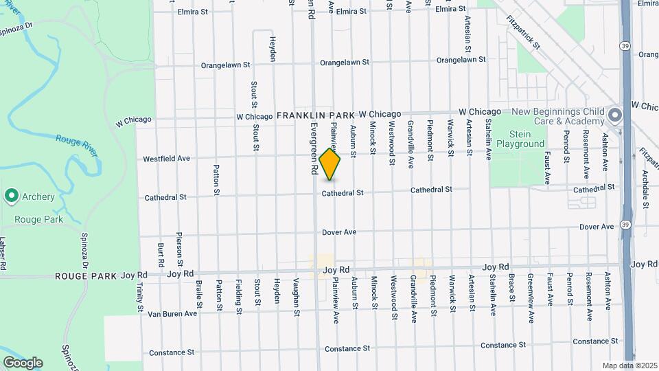 9213 Plainview Ave Map and Location Details
