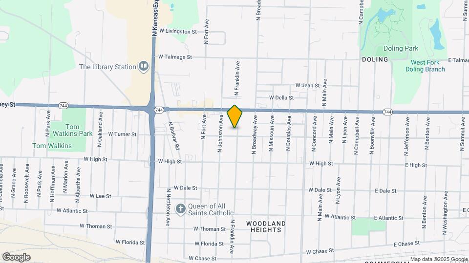 2307 N Franklin Ave Map and Location Details