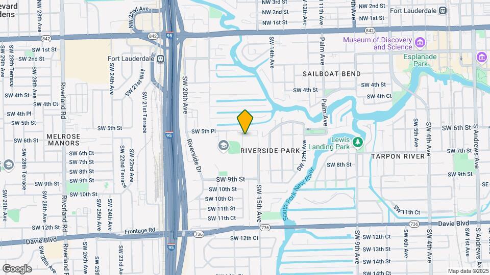 608 SW 16th Ave Map and Location Details