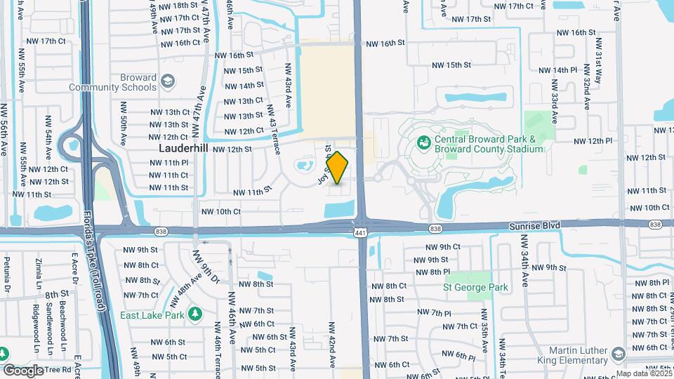 4032 NW 11th St Map and Location Details