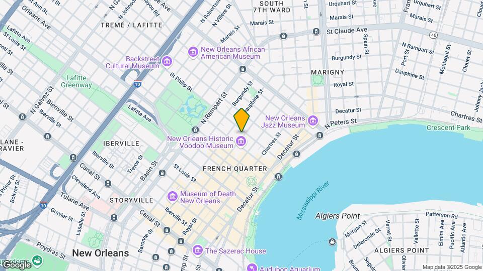 925 Bourbon St Mapa y Detalles de la Ubicación