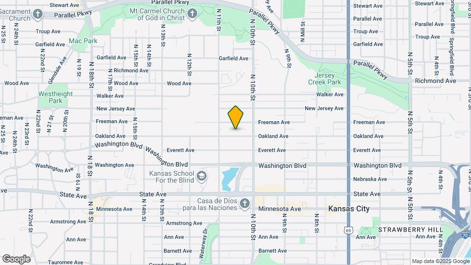 1030 Oakland Ave Map and Location Details