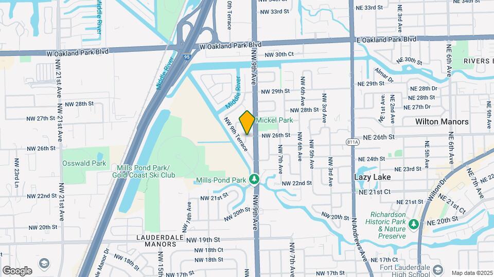 916 NW 26th St Map and Location Details