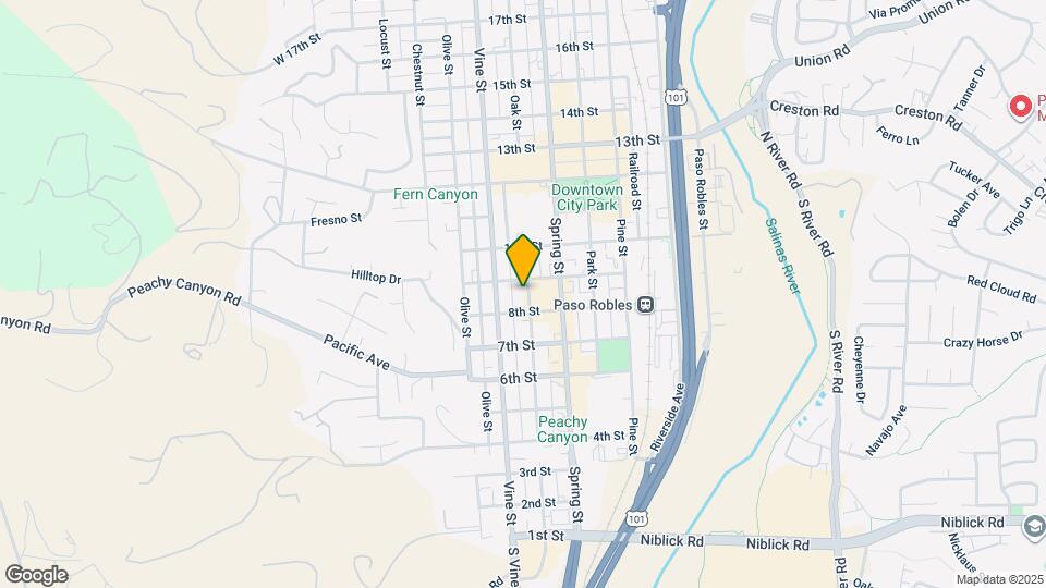 825 Oak St Map and Location Details