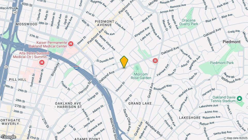 695 Mariposa Ave Mapa y Detalles de la Ubicación