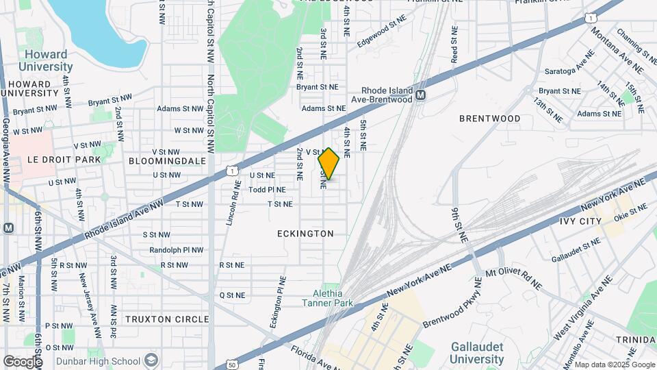 302 Todd Pl NE, Unit 1 Map and Location Details