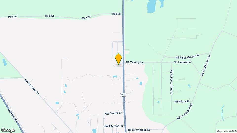 153 NW Deer Run Gln Map and Location Details
