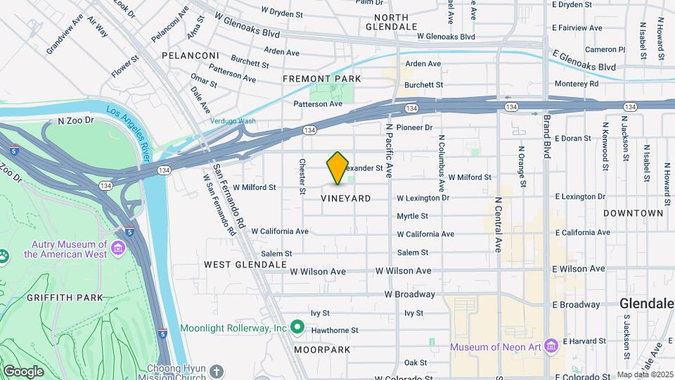 620 Milford St Mapa y Detalles de la Ubicación