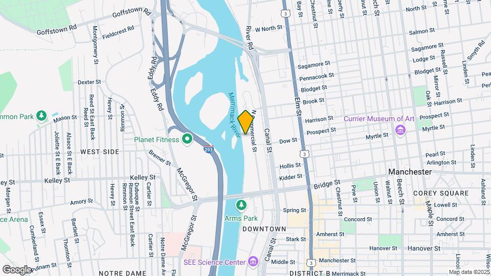 670 N Commercial St Map and Location Details
