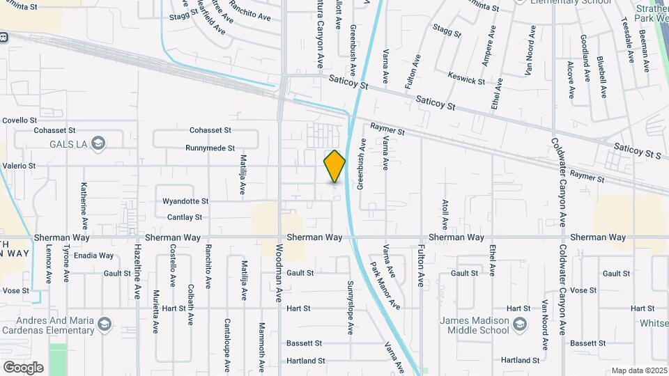 13530 Leadwell St Map and Location Details