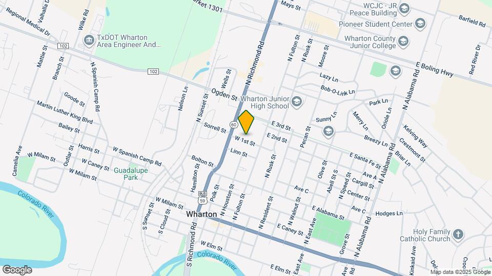 202 W 1st St Map and Location Details