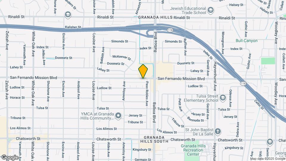 17044 San Fernando Mission Blvd Mapa y Detalles de la Ubicación