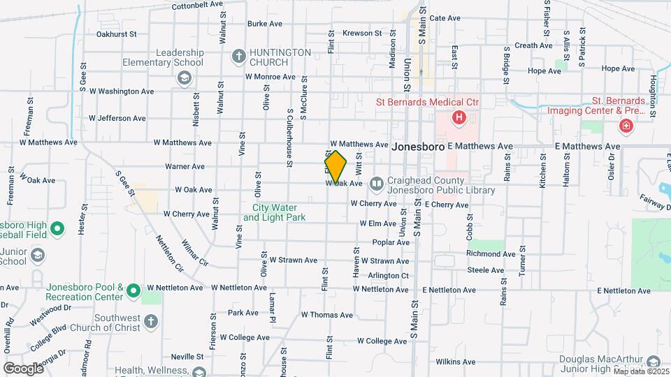 529 W Oak Ave Map and Location Details