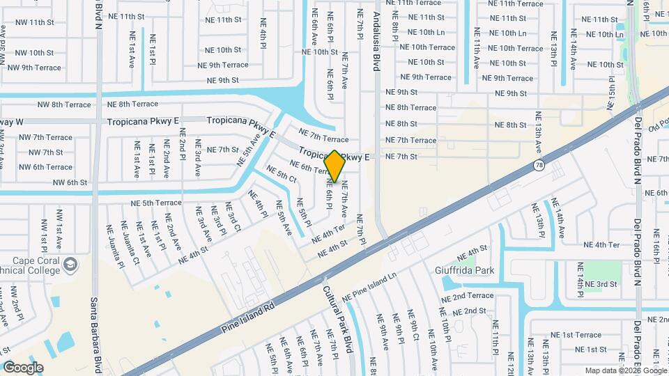 527 NE 6th Pl Map and Location Details