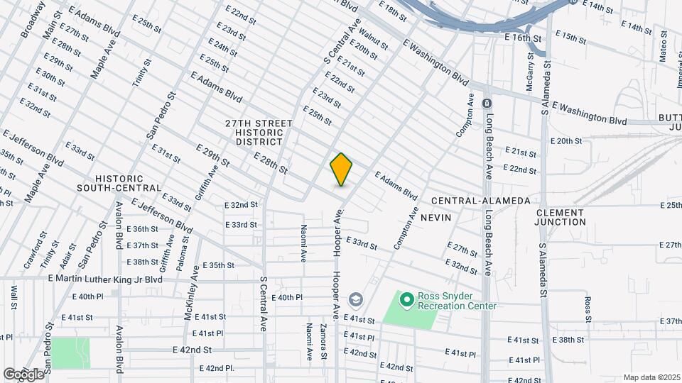 1249 E 28th St Mapa y Detalles de la Ubicación