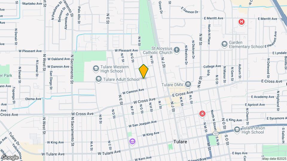 205 W Maple Ave Map and Location Details