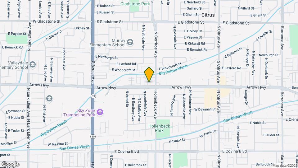 573-579 E Arrow Hwy Mapa y Detalles de la Ubicación