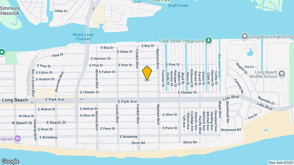 533 E Market St Map and Location Details