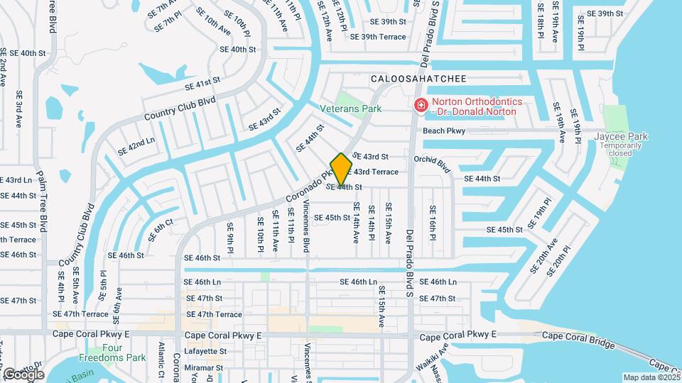 1320 SE 44th St Map and Location Details