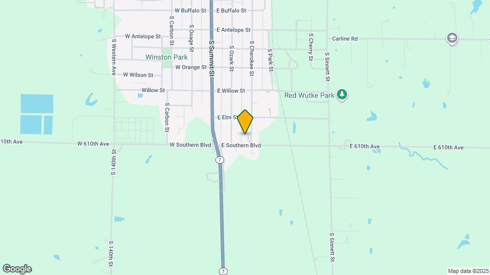 825 S Cherokee St Map and Location Details