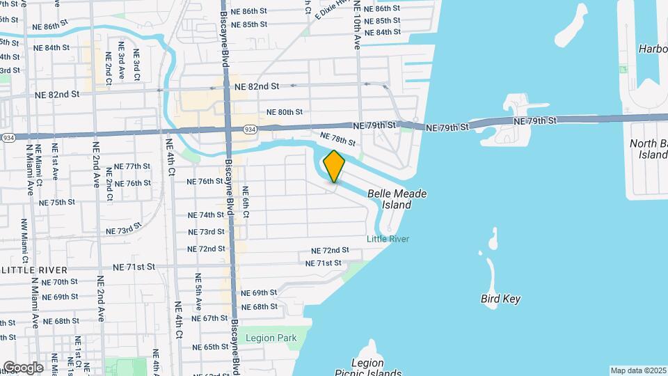895 NE 76th St Map and Location Details