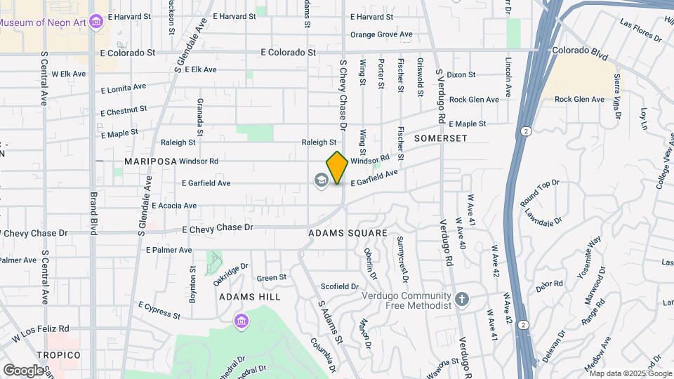 905 S Chevy Chase Dr Map and Location Details
