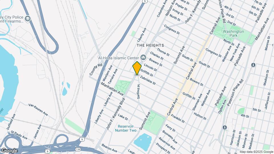 3370 John F Kennedy Blvd Map and Location Details