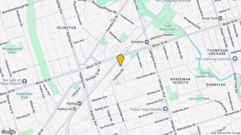 32 Fieldway Rd Map and Location Details