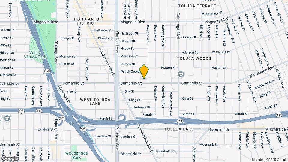 10815 Camarillo St Map and Location Details