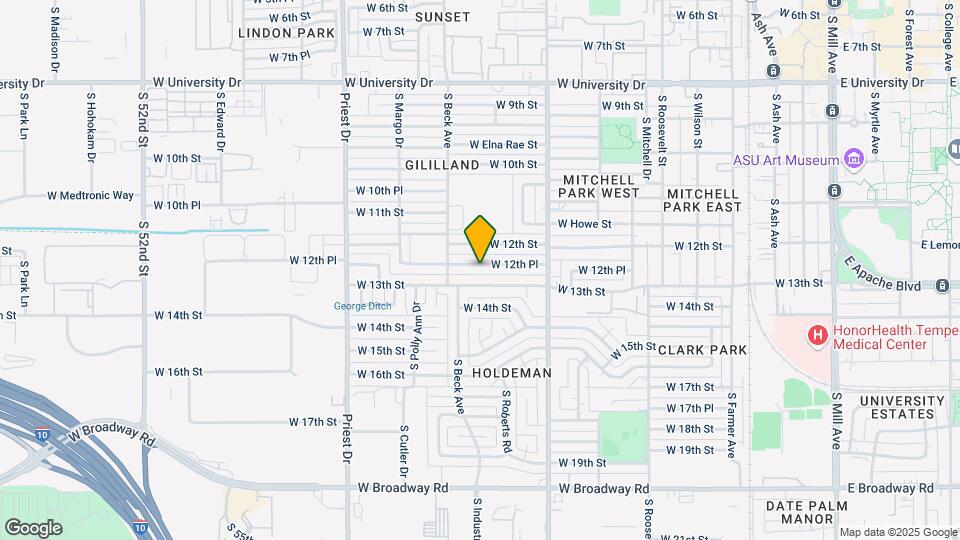 1121 W 12th Pl Map and Location Details