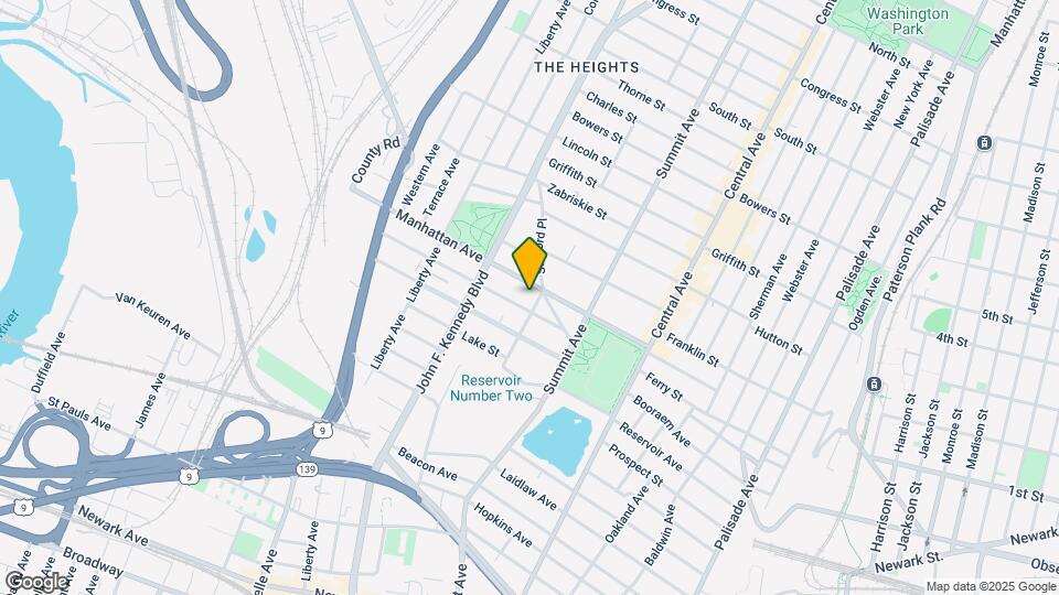 53 Montrose Ave, Unit 4 Map and Location Details