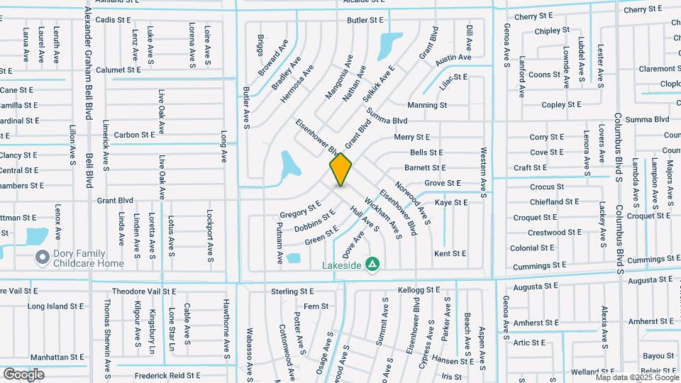409 Hull Ave S Map and Location Details