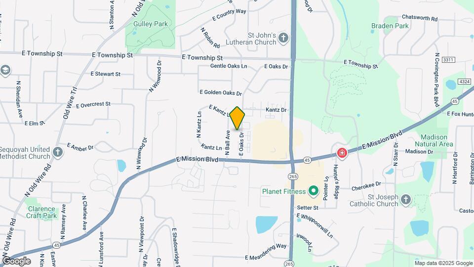 2043 E Oaks Dr Map and Location Details