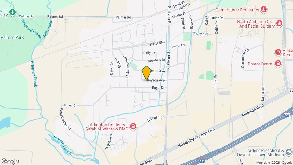 121 Grayson Ave Map and Location Details